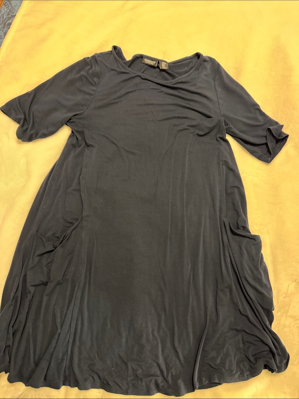 Jones & Co navy T-Shirt dress w/pockets